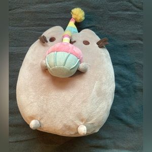 Birthday Pusheen Plush